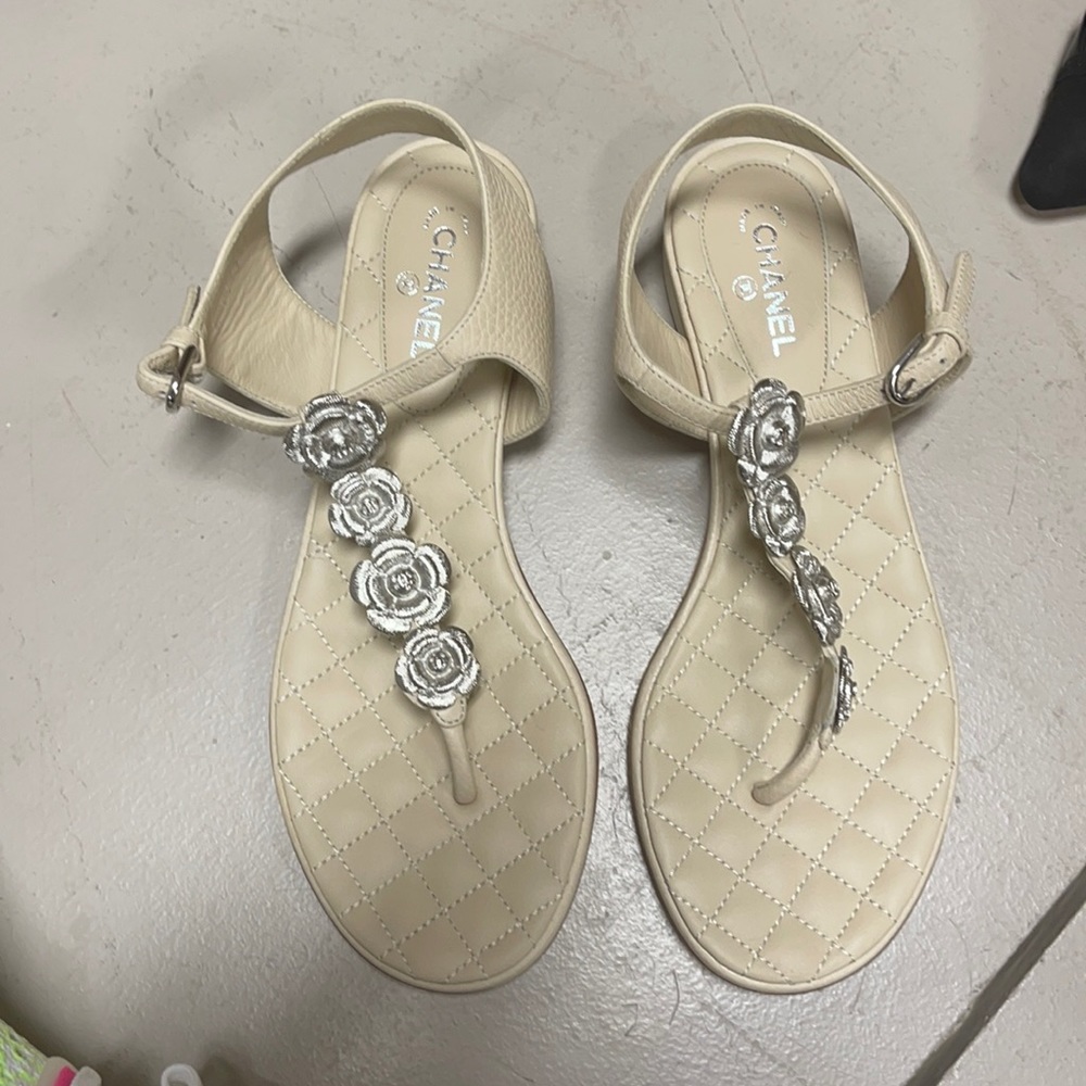 Chanel BeigeSilver CC Logo Camellia Flower Sandals